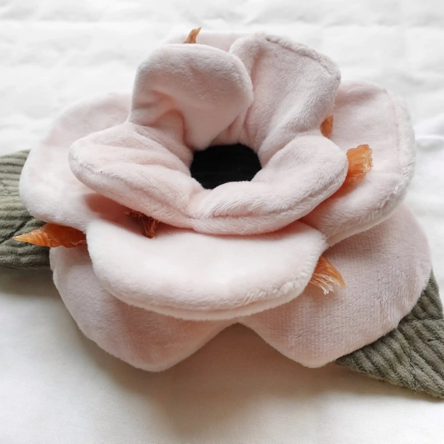 Peluche de fouille Coquelicot - Lambwolf Collective